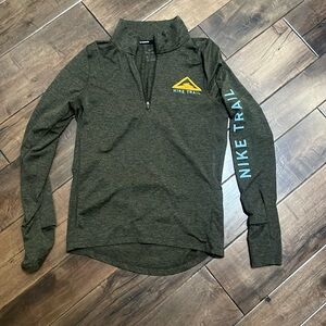 Nike women’s trail running tech long sleeve